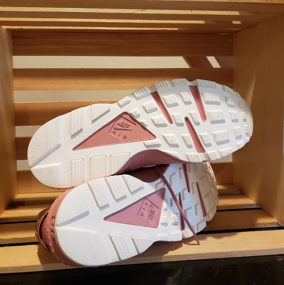 Unisex Nike Hurache Men’s Size 10 - Picture 4 of 6